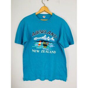 Vintage Auckland New Zealand T-shirt, Size L, Made in New Zealand, Tourist Tee